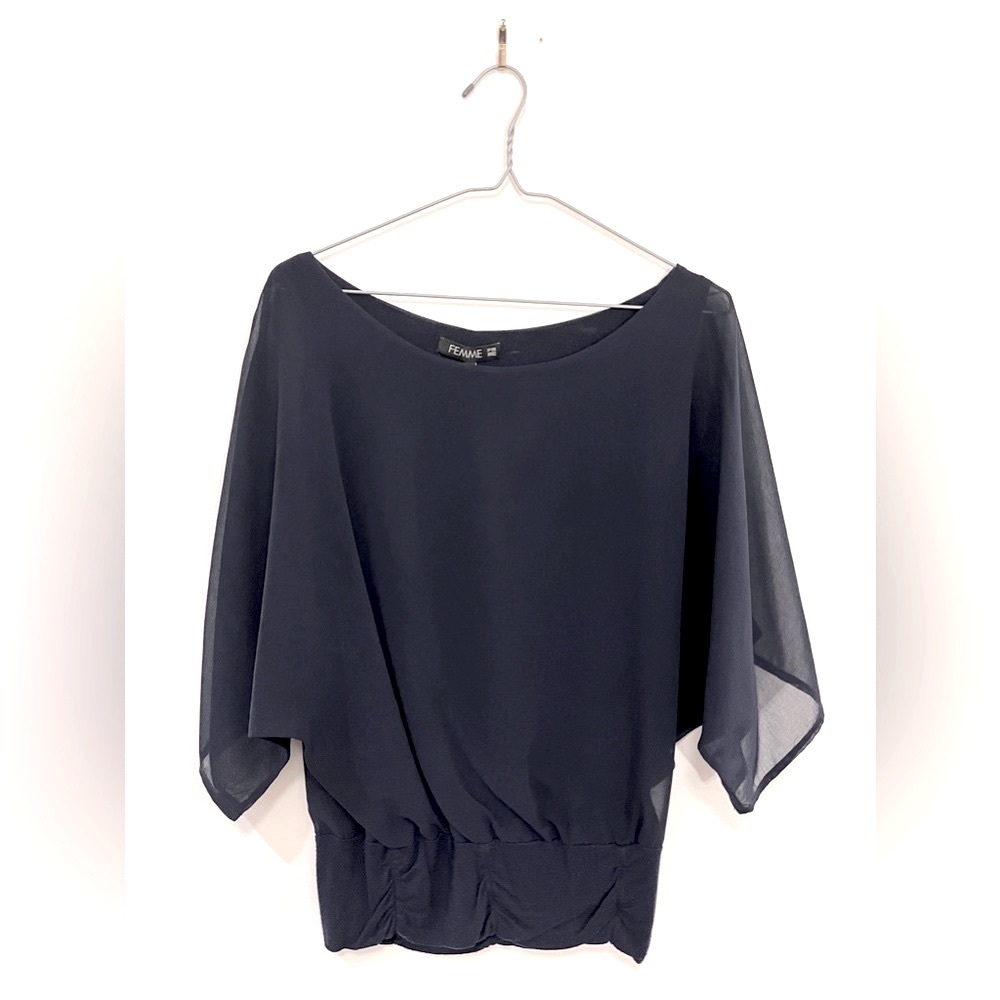 🌺Femme Blouse Size M